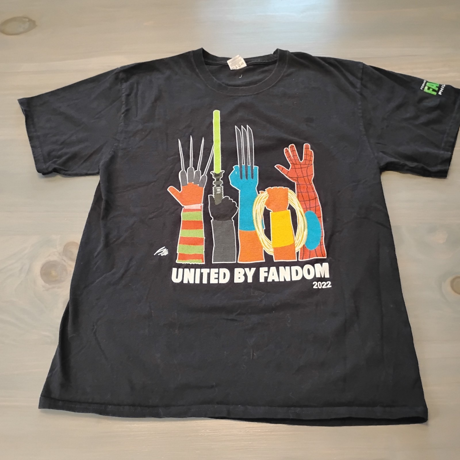 United By Fandom T Shirt Size Large Fan Expo Philadelphia 2022 Black